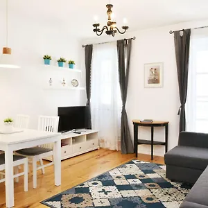 Santana 3 - Checkinhome Apartment Lisbon